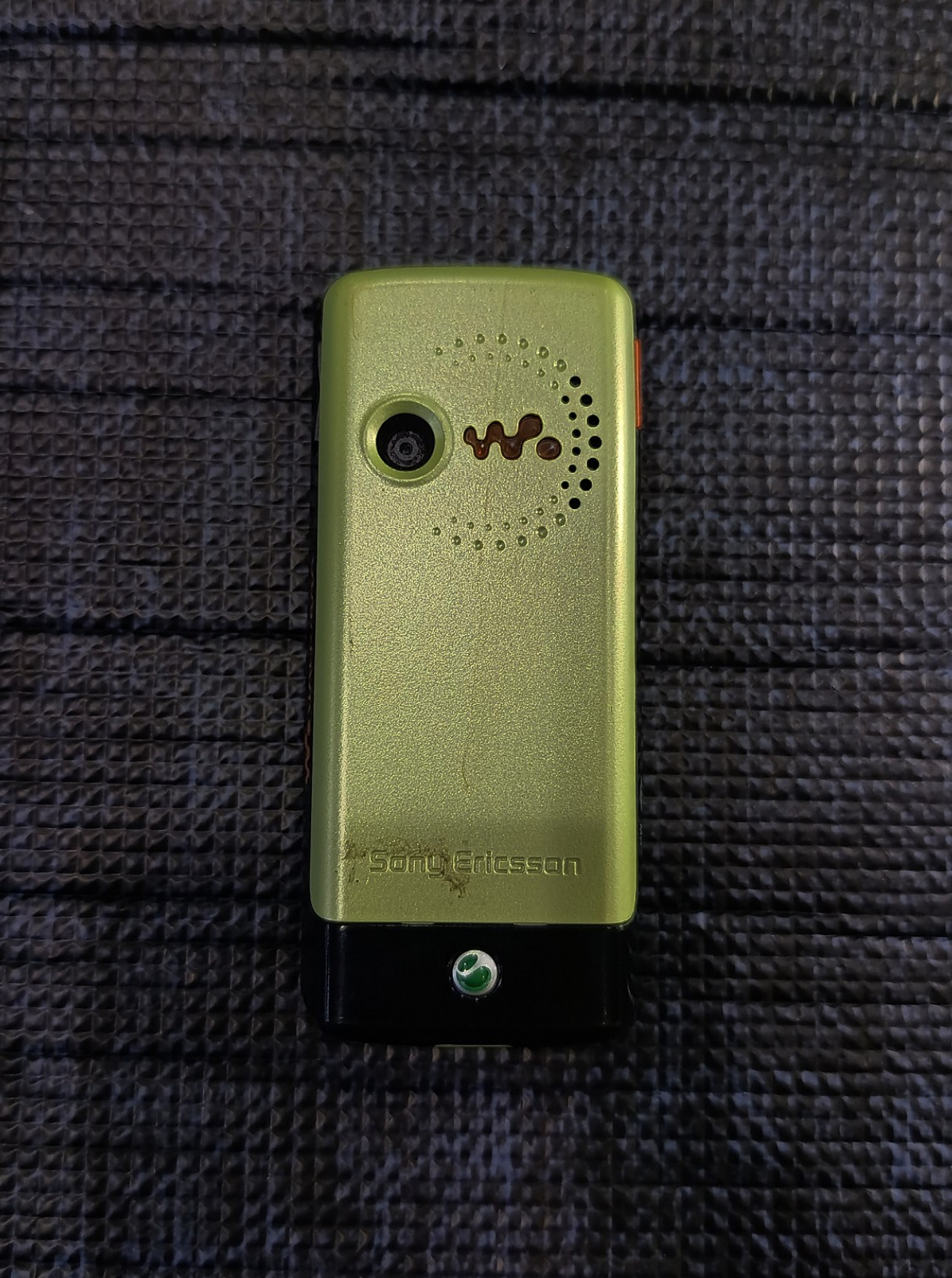 گوشی موبایل سونی اریکسون SONY ERICSSON  W200i(ریجستر)